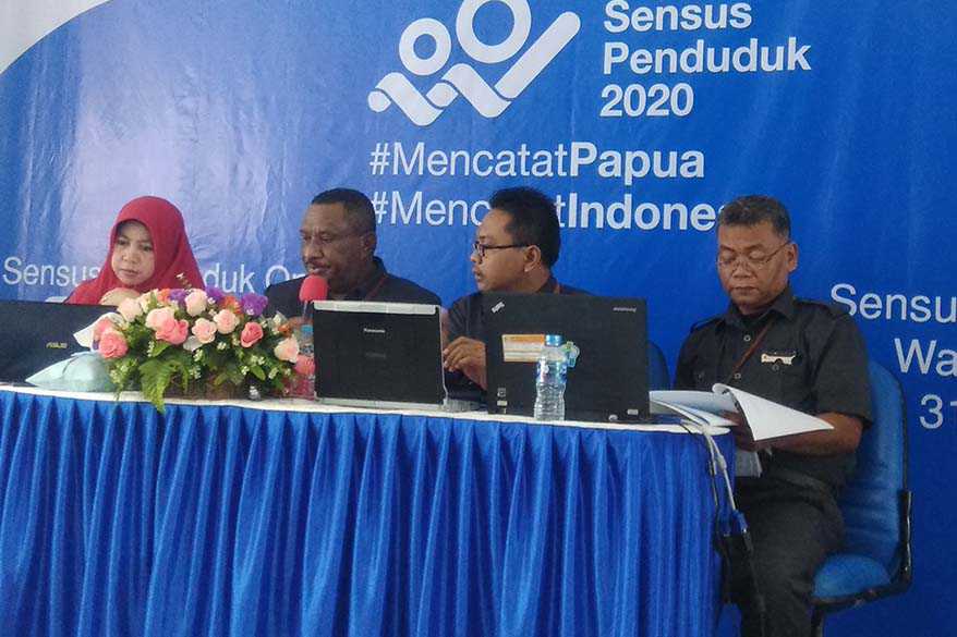 Pimpinan BPS Provinsi Papua saat merilis pertumbuhan produksi Industri Manufaktur Besar dan Sedang. (Zulkifli)