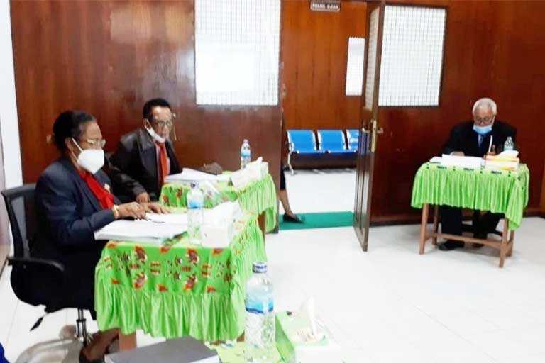 Sekwan DPR Papua Penguji External Disertasi