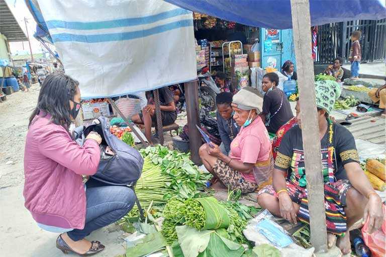 BRI Sentani bagi masker