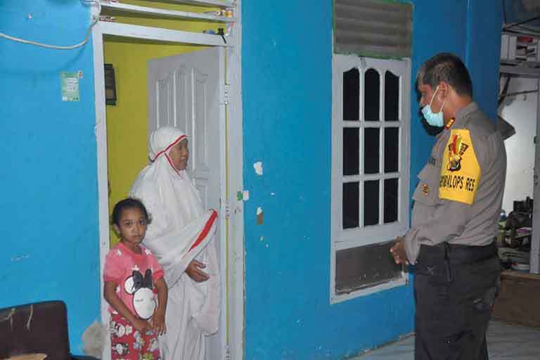 Warga Dihimbau Tarawih Di Rumah