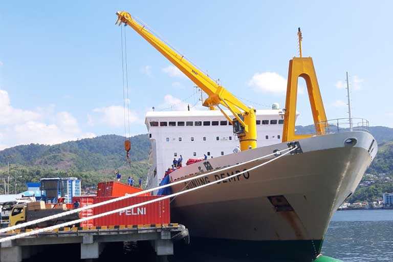 Orang Tinggalkan Jayapura