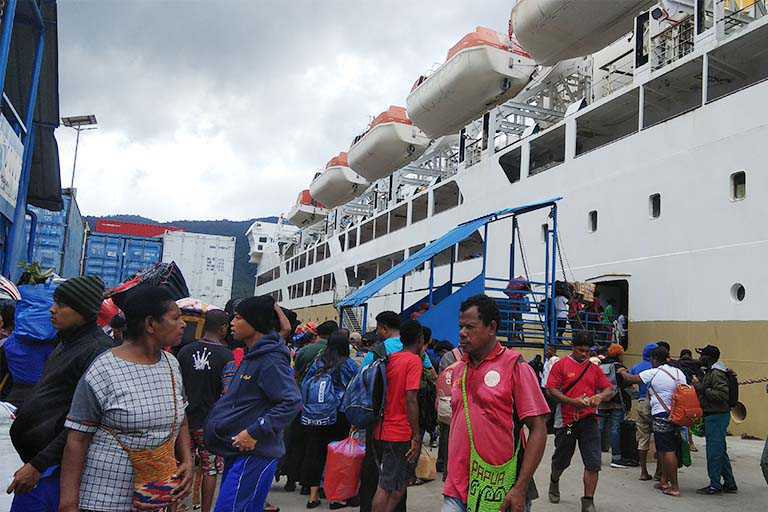 Embarkasi dan Debarkasi Melalui Dua Pelabuhan di Papua Meningkat