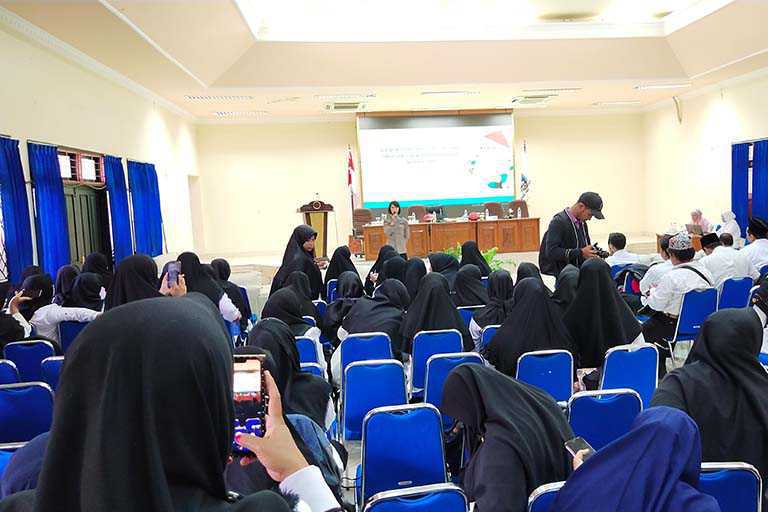 KKKM Jayapura Gelar Seminar Sehari Pendidikan Anak Millenial