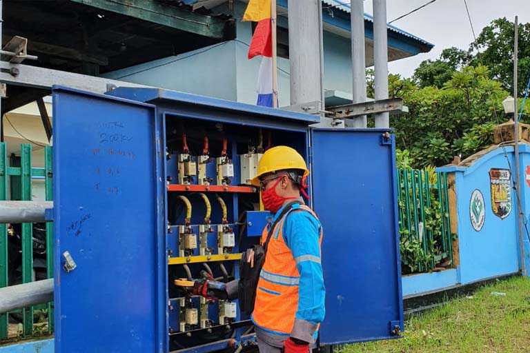 PLN Lakukan Pengecekan Rutin di RS Rujukan Covid-19 di Papua