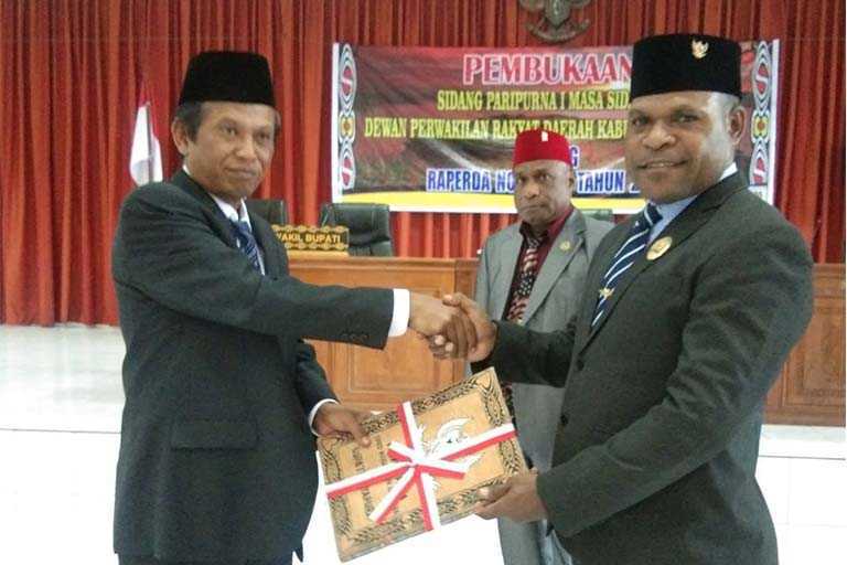 11 Raperda kabupaten jayapura