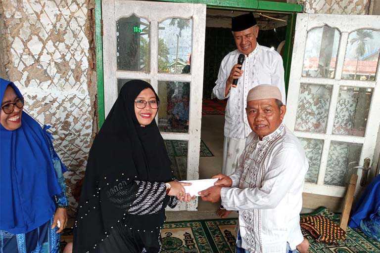 kunjungan Anggota DPR Papua Fauzun Nihayah ke merauke