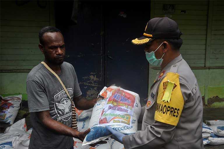 Polres Merauke Gelar Baksos