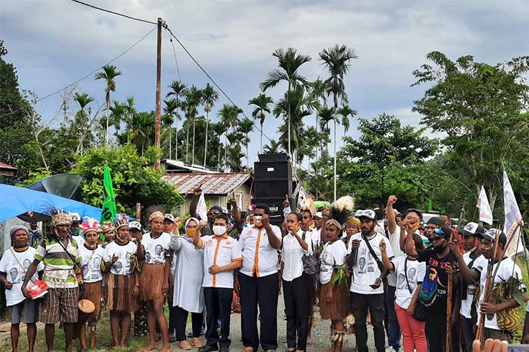 Bungkus Suara Untuk MAMA